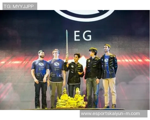 DOTA2社区热议FPX战队节奏争议引发的战术讨论与反思